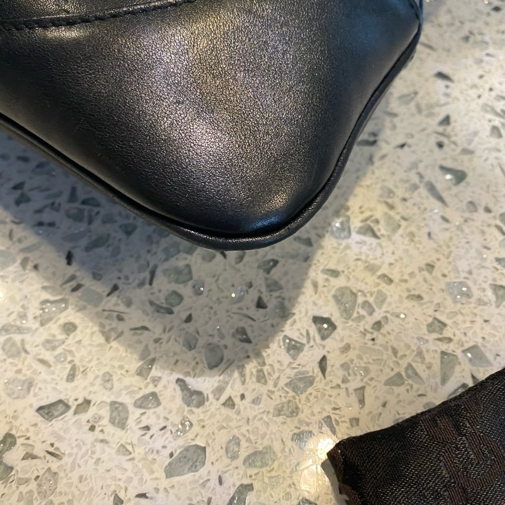 ❌SOLD❌GUCCI HOBO BAG - Picture 2 of 4